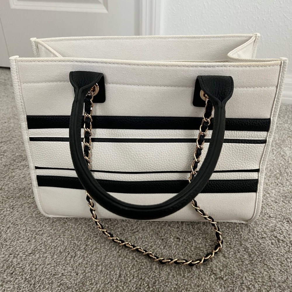 Abbott Lyon | Mini Ivory/Black Canvas Resort Bag